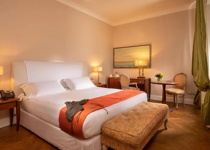 Mozart Hotel 4*